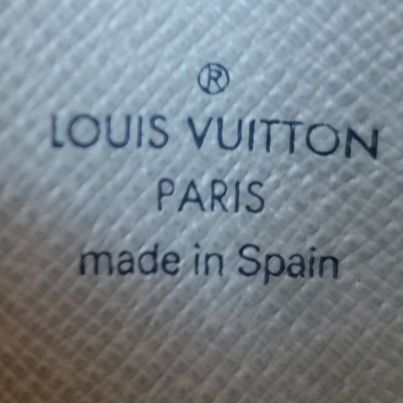 ❌❌SOLD ❌❌ Louis Vuitton Key Pouch Damier Azur - Picture 3 of 10